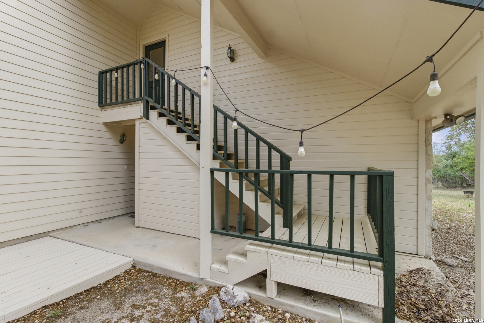 292 Phillip Dr, Pipe Creek, TX 78063