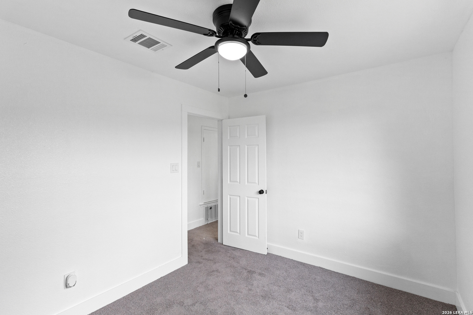 15610 Knollhollow, San Antonio, TX 78247