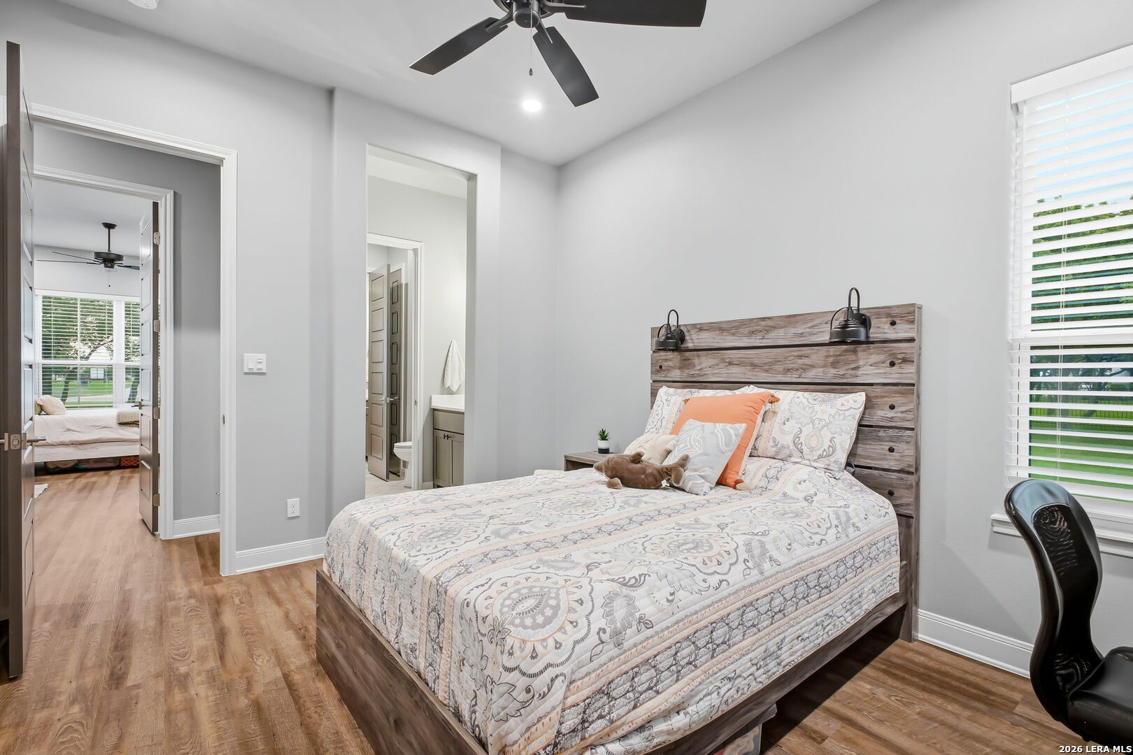 131 WRIGHT CREEK RD, Victoria, TX 77905