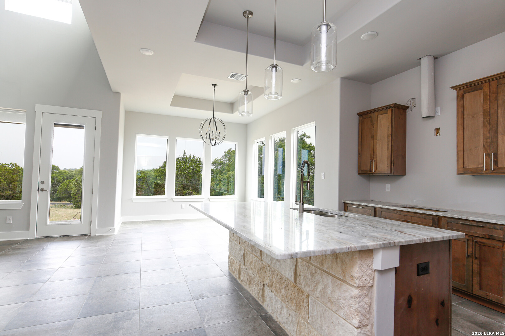 7809 Ventura Blvd, Selma, TX 78154