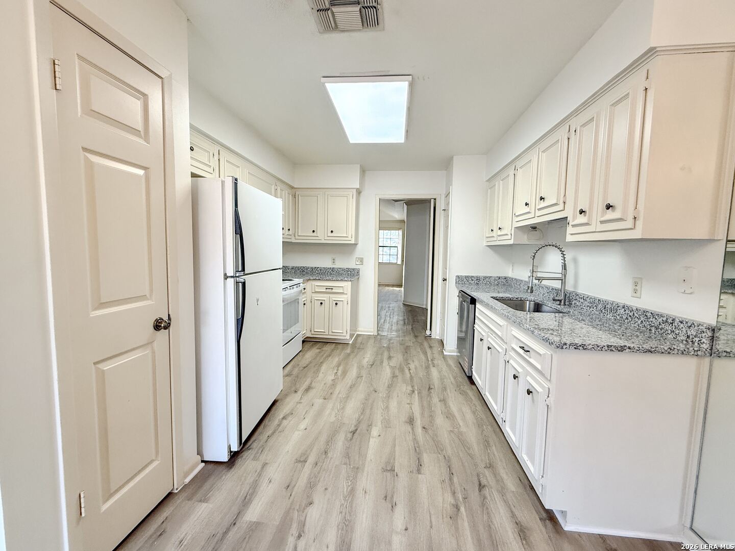 8415 Fredericksburg Rd, #1004, San Antonio, TX 78229