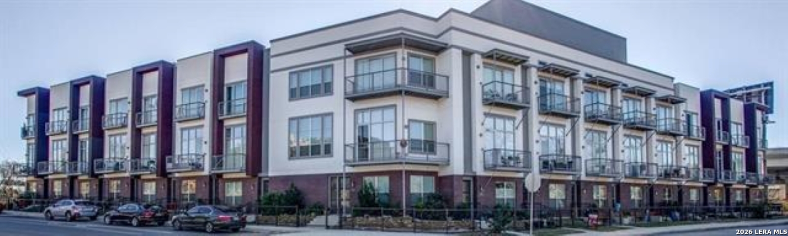 106 Newell Ave 106