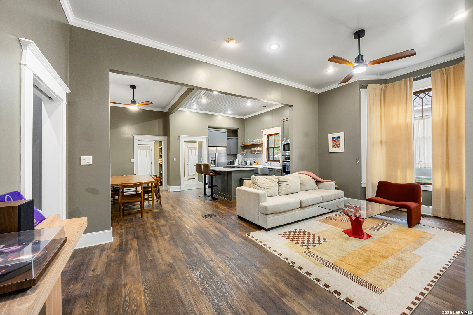 130 Delaware St, photo 9
