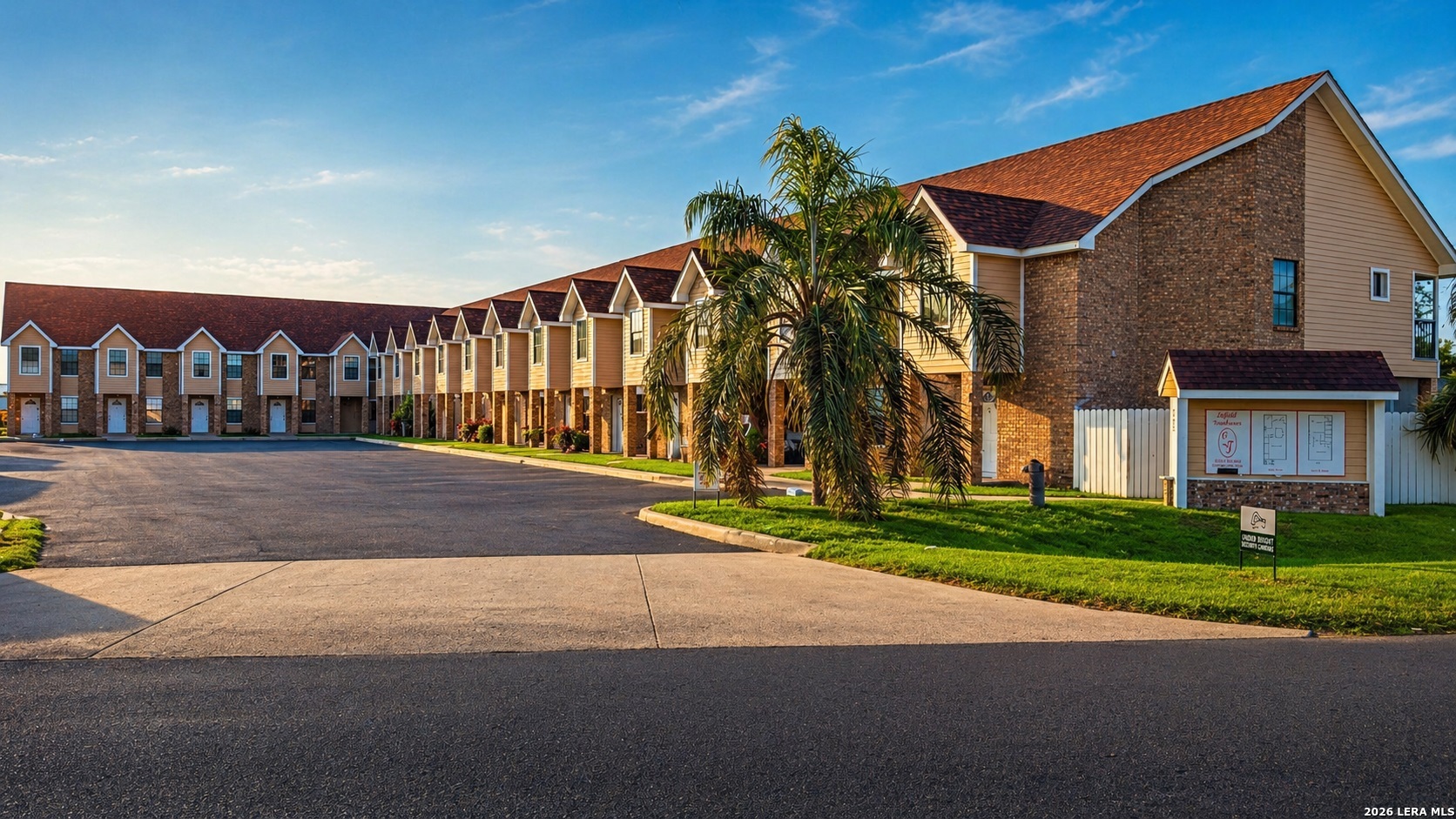 2218 Tourist Dr Listing Cover Image
