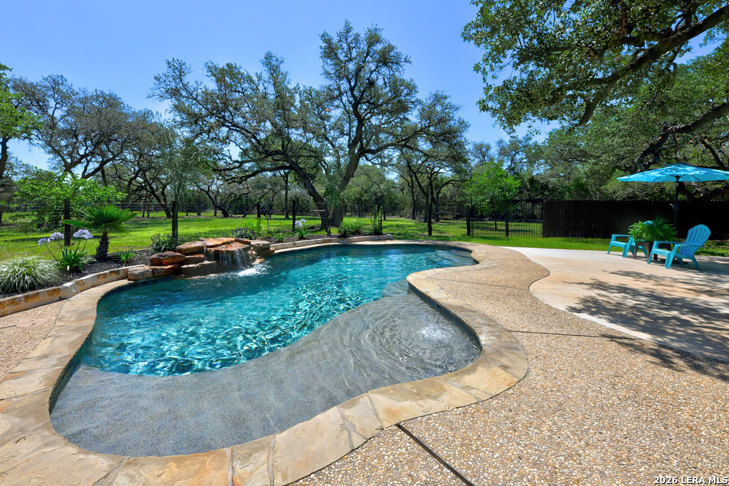 101 Cibolo Hollow N Listing Cover Image