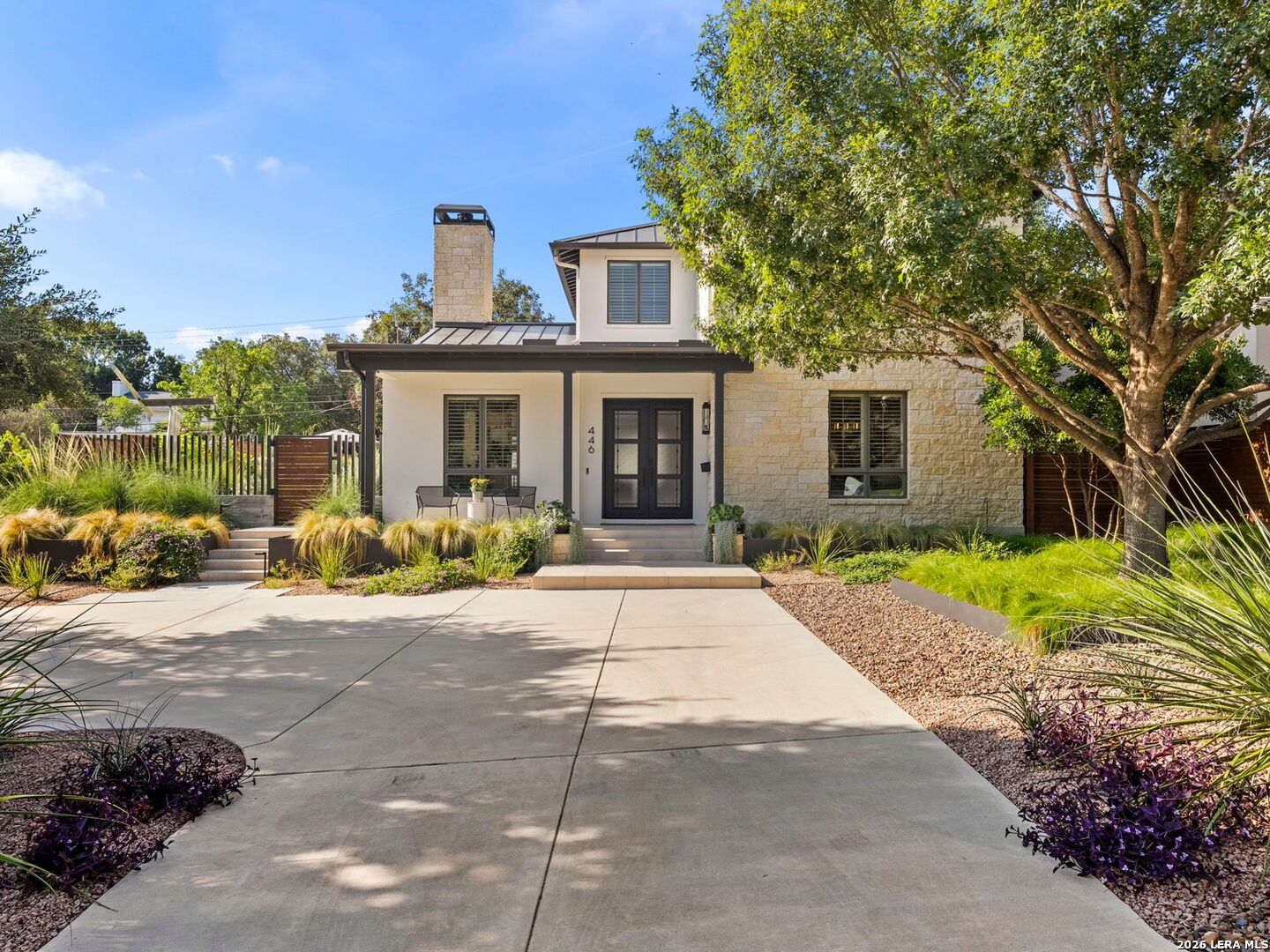 446 Canterbury Hill St Listing Cover Image