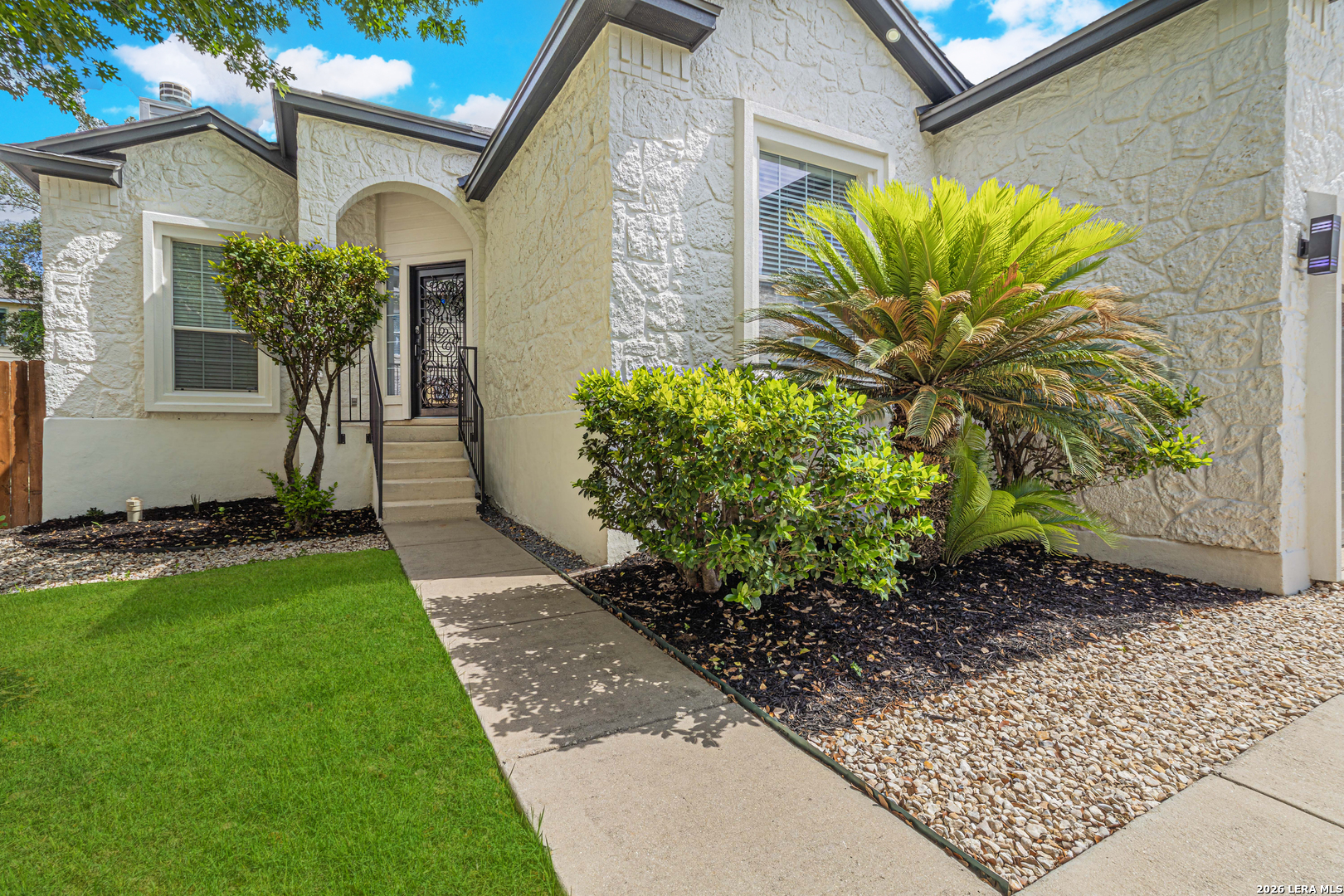 1003 Atkins Bay Listing Cover Image