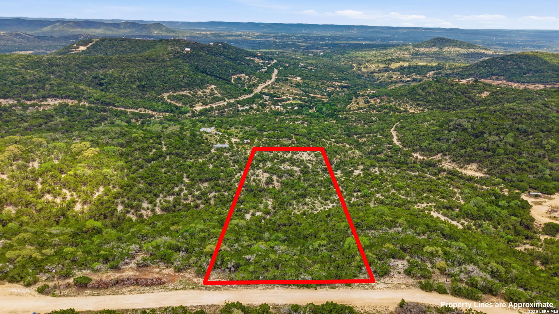 344 Lakeview Trl Listing Cover Image