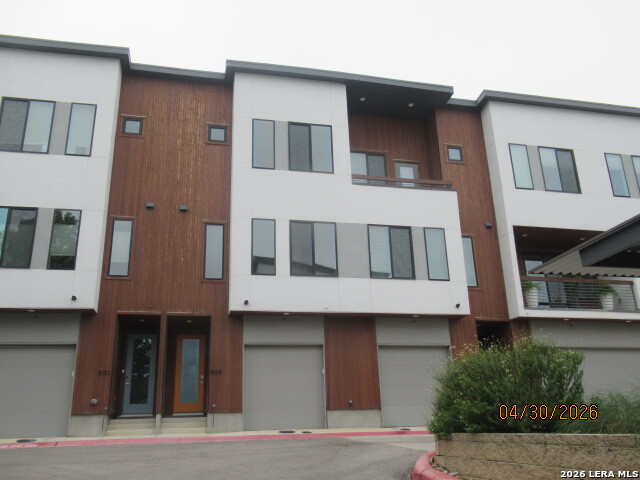 102 Tendick UNIT 804