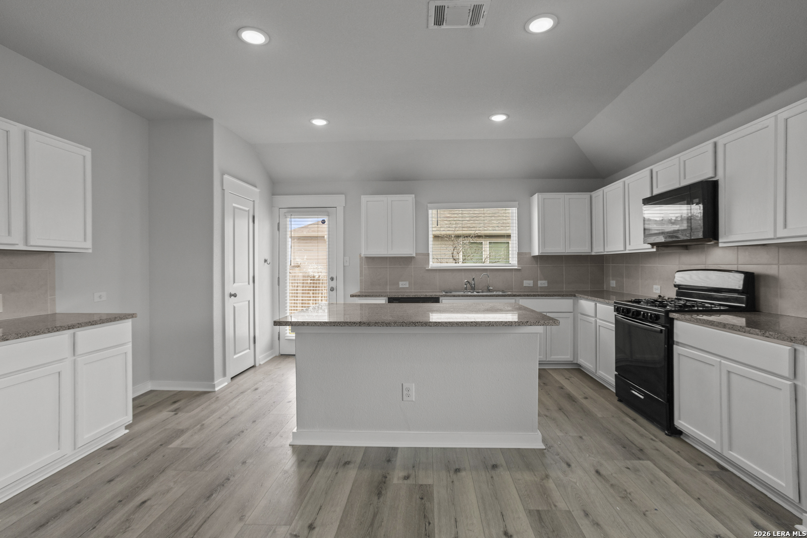 4837 Park Glen Listing Cover Image