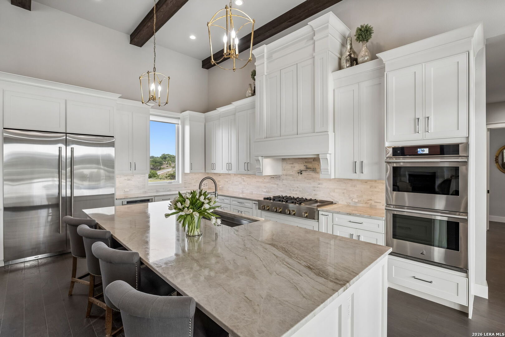 1051 N Cattlemans Crossing Dr, Kerrville, TX 78028