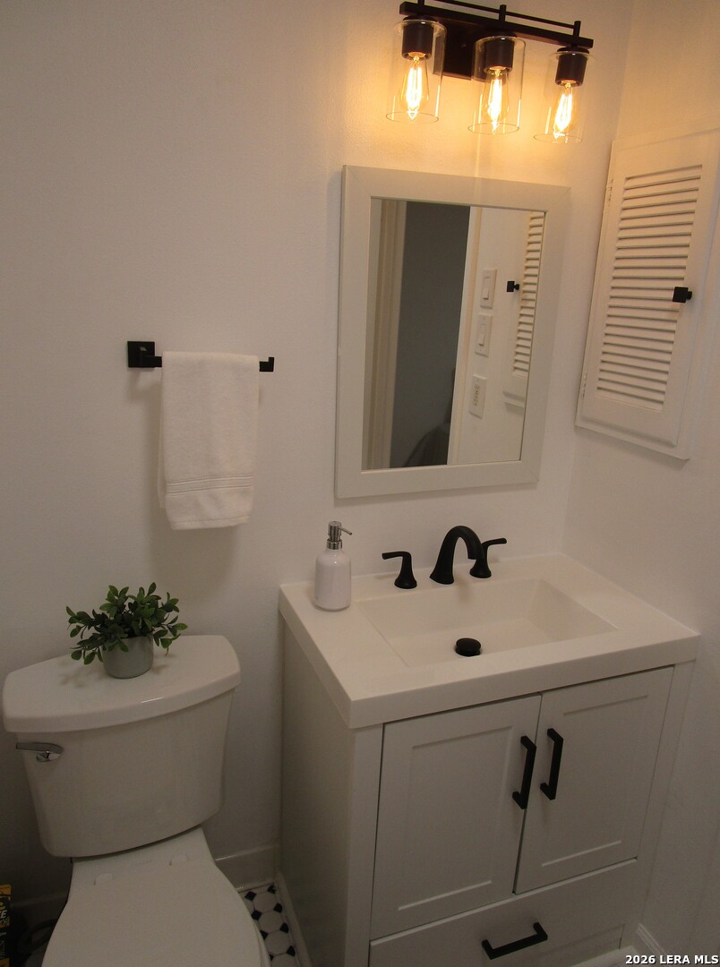 1045 Shook Ave, #146 H, Olmos Park, TX 78212