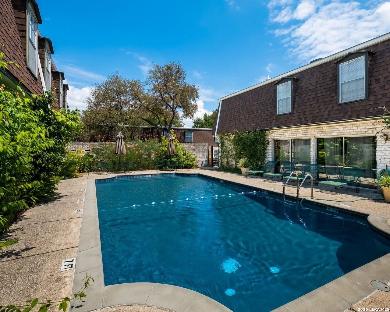 1045 Shook Ave, #146 H, Olmos Park, TX 78212