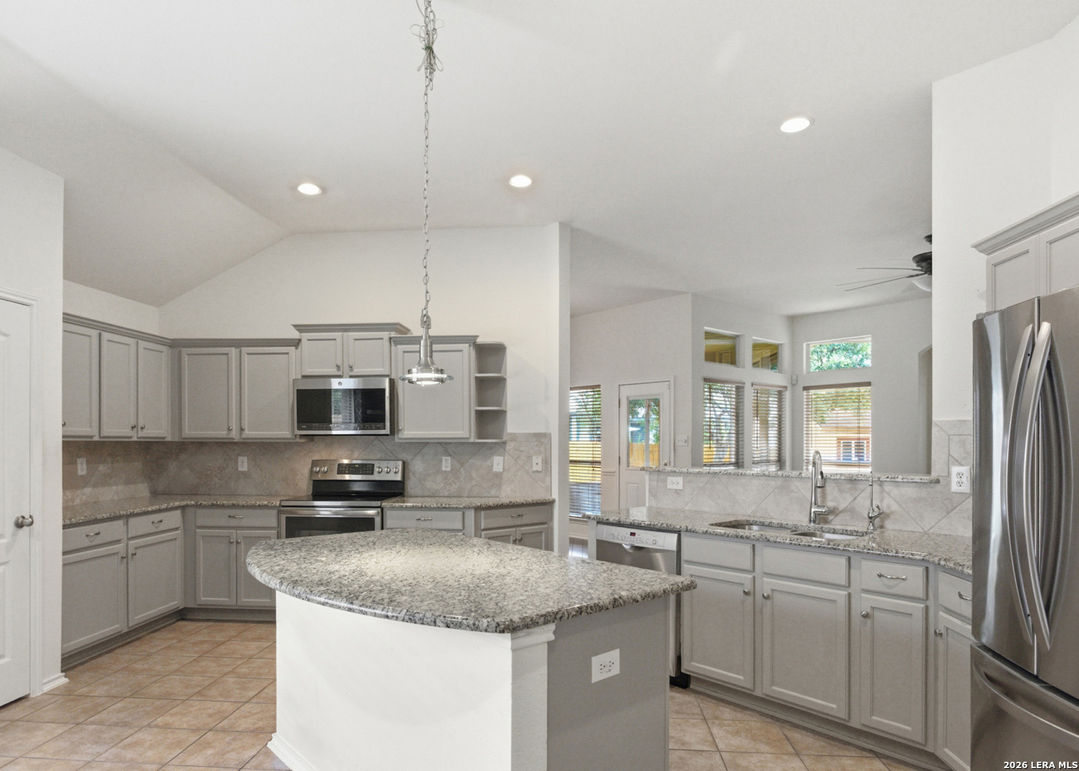 229 CORDERO DR, Cibolo, TX 78108