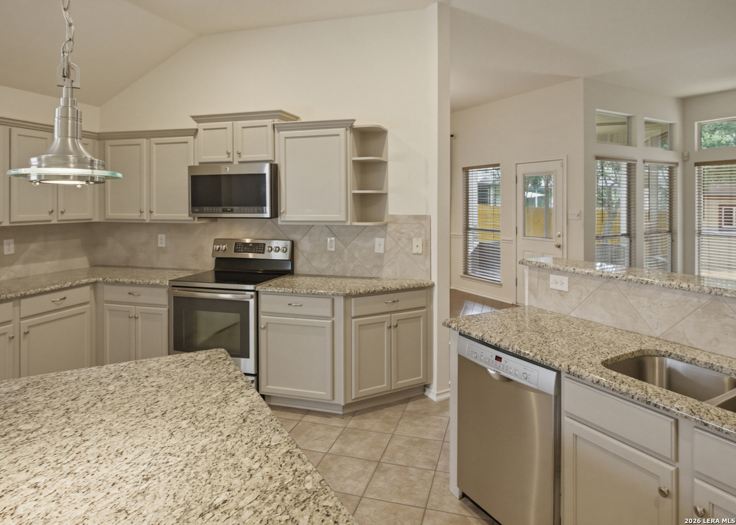 229 CORDERO DR, Cibolo, TX 78108