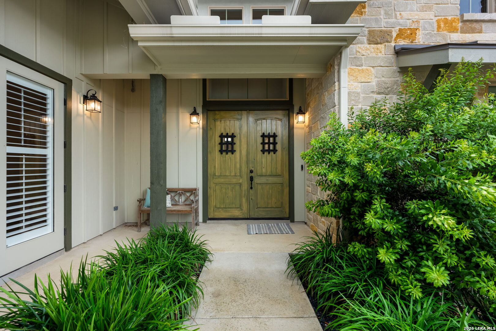3200 Pinnacle Club Dr Listing Cover Image