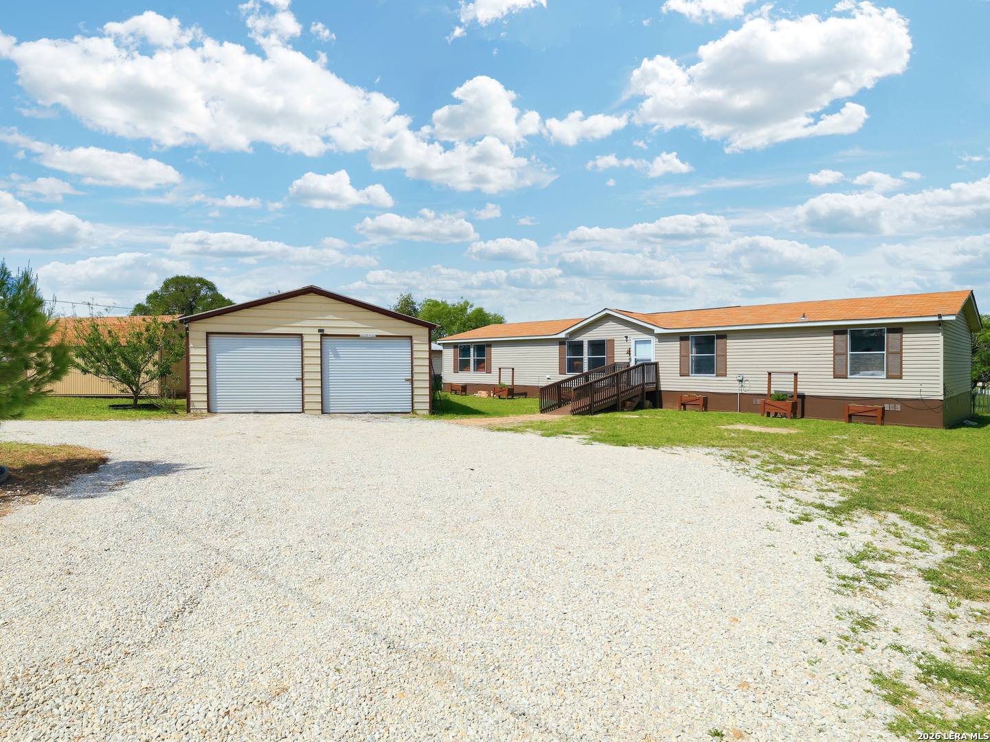 107 Frontier Way Listing Cover Image