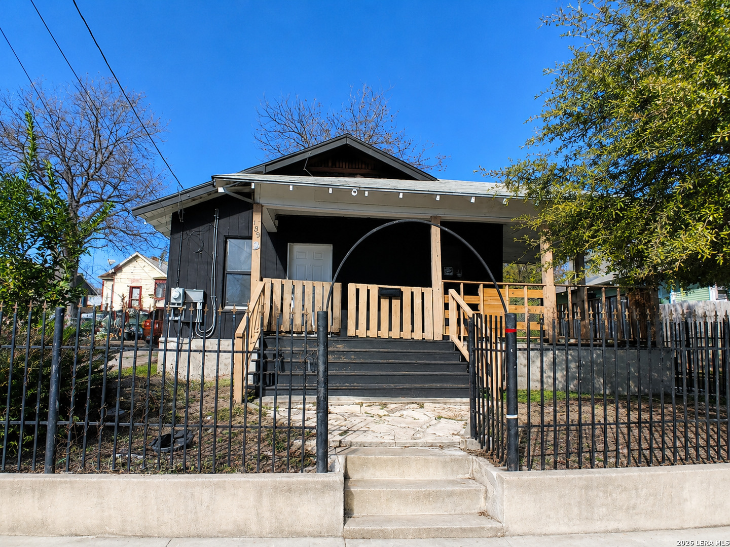 139 Paul St Listing Cover Image