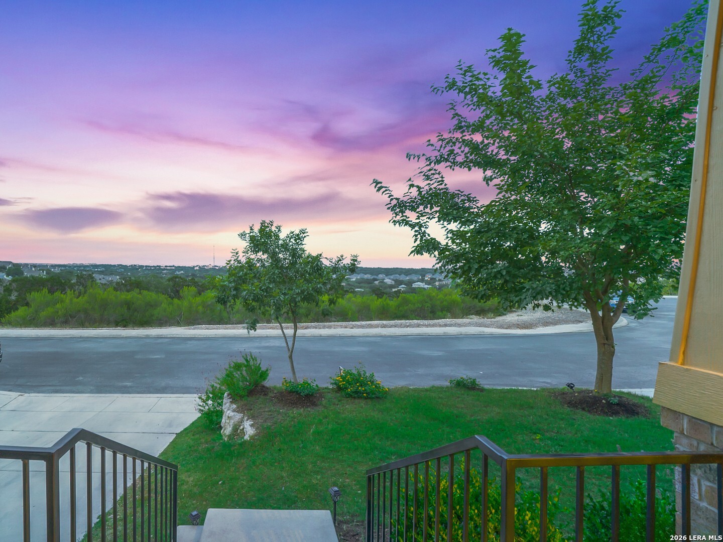 23619 Sunset Peak Listing Cover Image