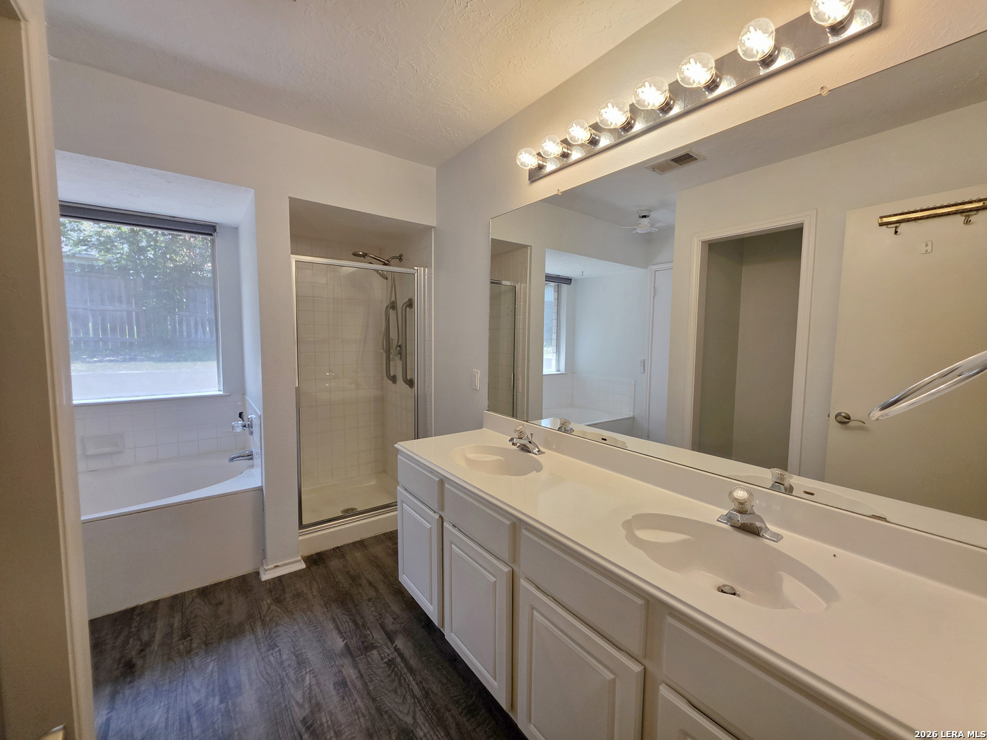 8423 Branch Hollow, Universal City, TX 78148