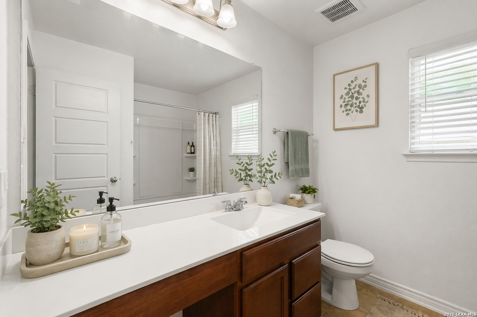 1635 IRON CRK, San Antonio, TX 78245