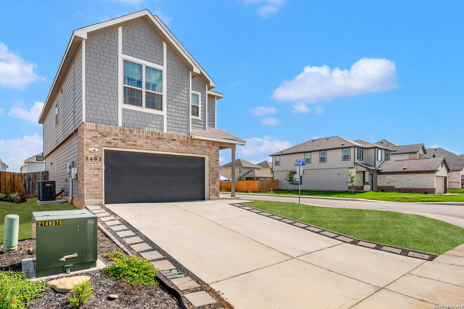 2403 Pink Pearl Dr