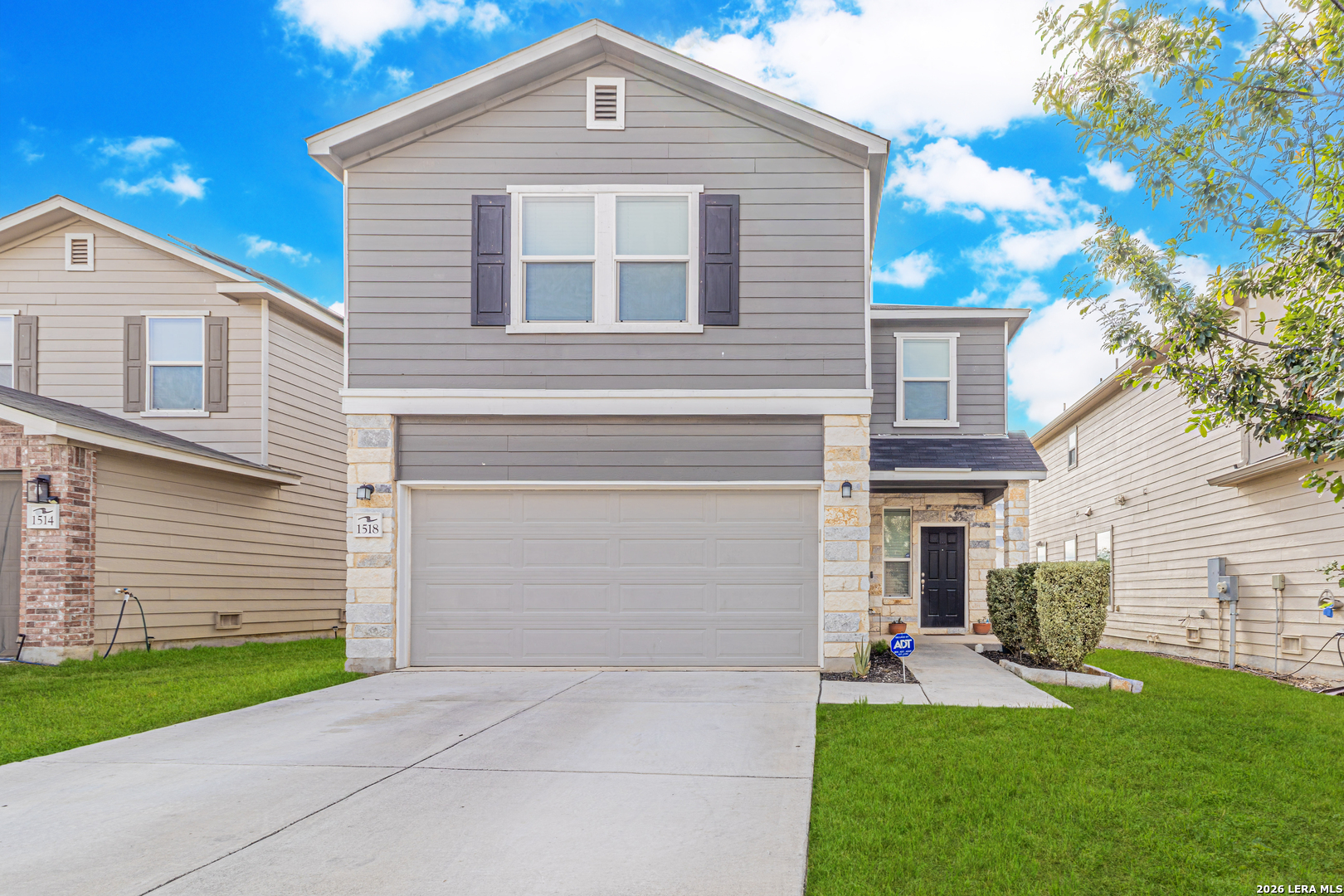 1518 Overlook Cv