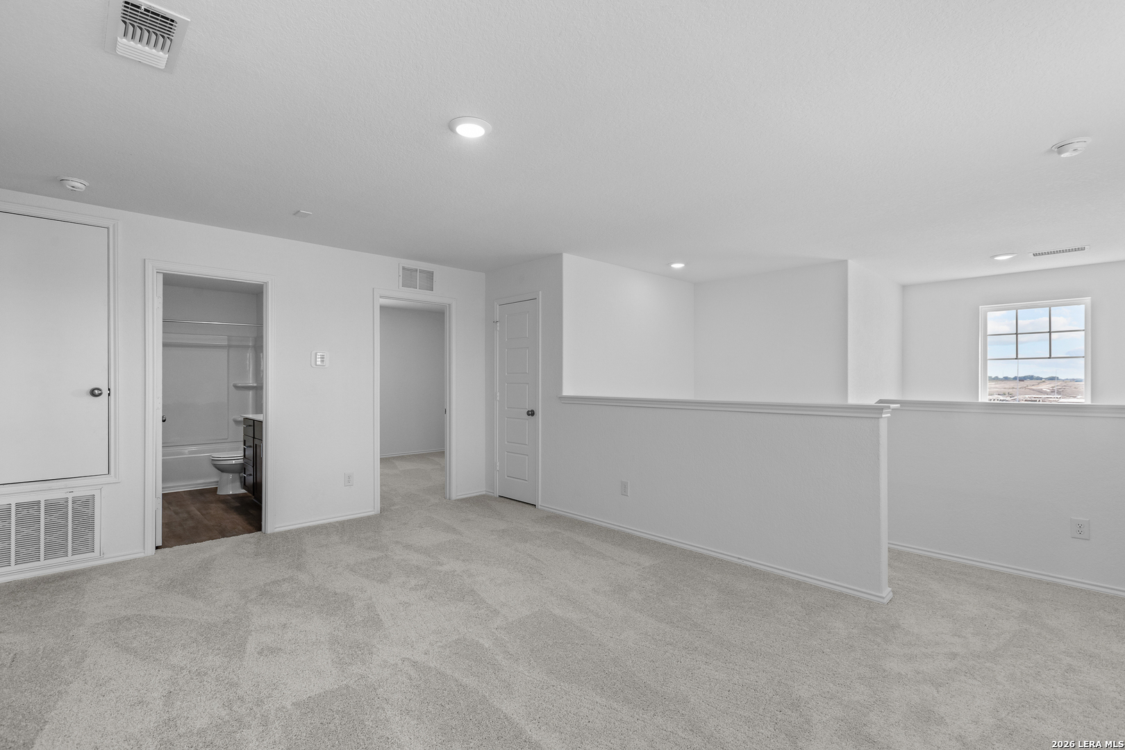 4109 LAZY LILY DR, Seguin, TX 78155