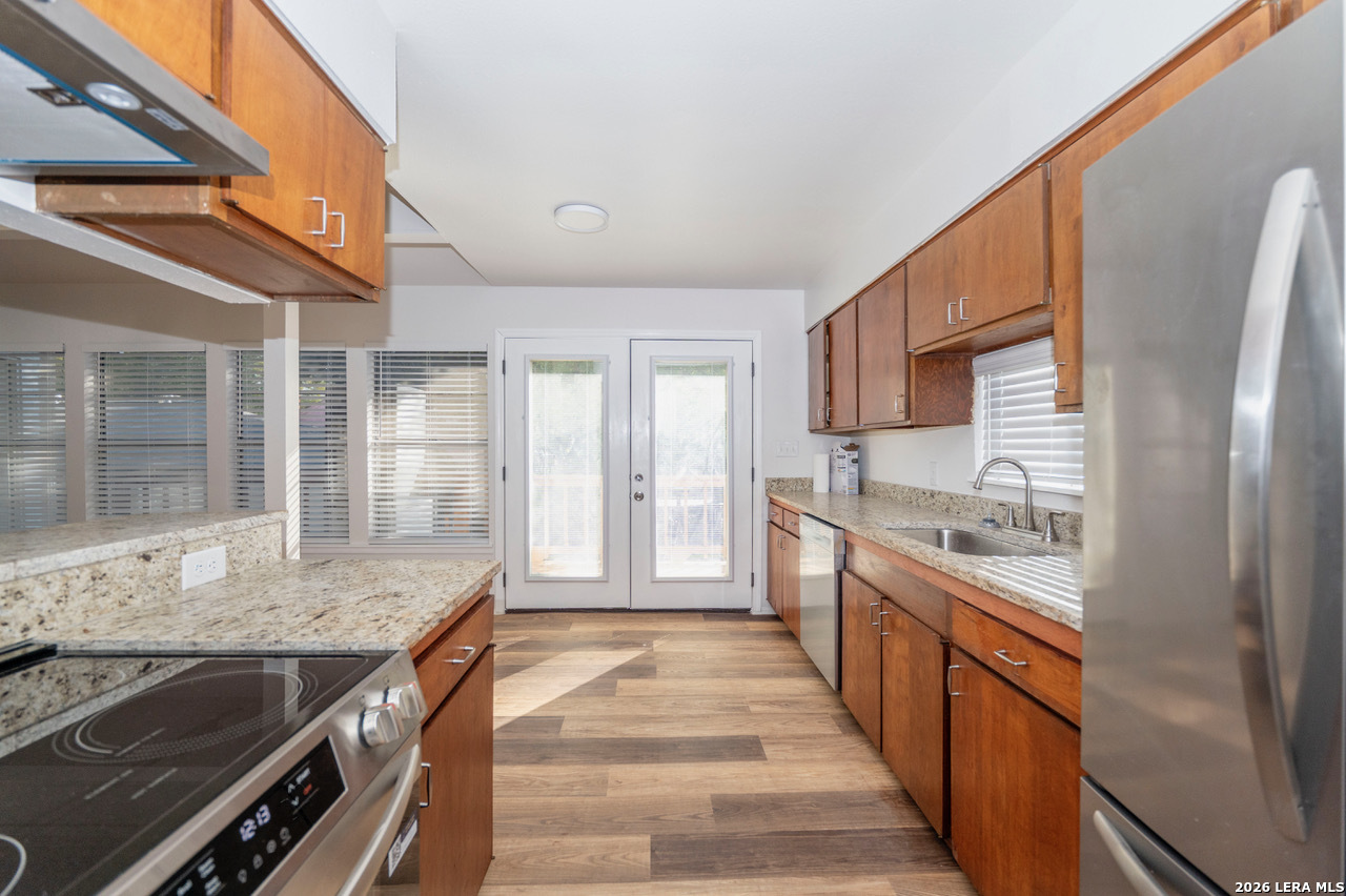 538 W Elsmere, San Antonio, TX 78212