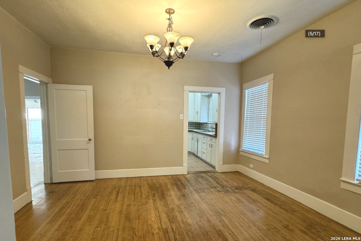 538 W Elsmere, San Antonio, TX 78212
