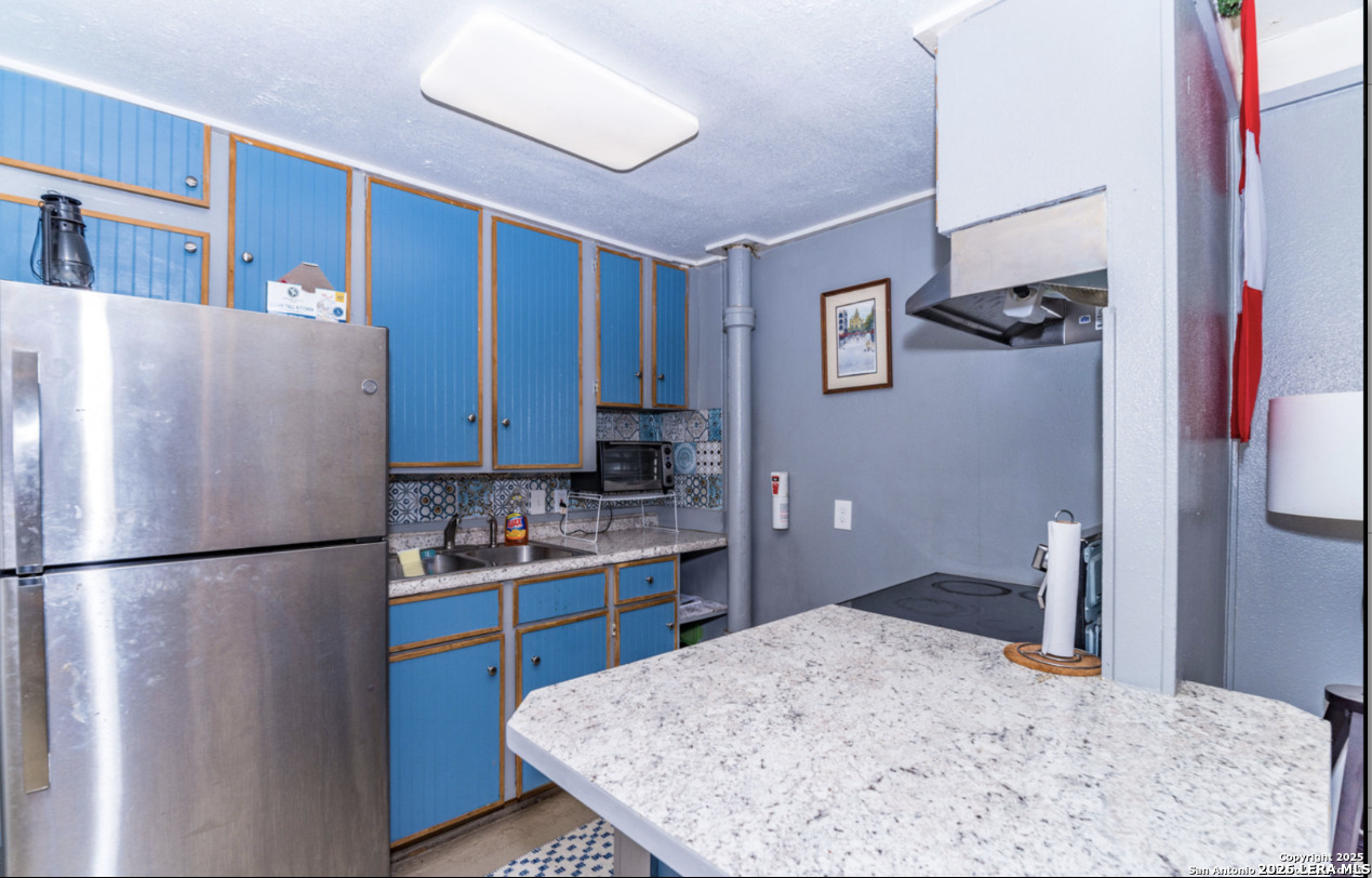538 W Elsmere, San Antonio, TX 78212
