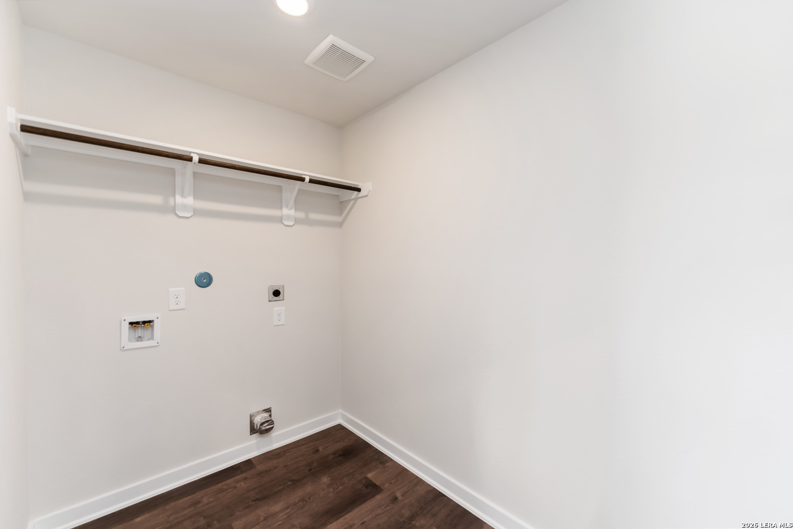 6110 QUIET OAK PL, San Antonio, TX 78219