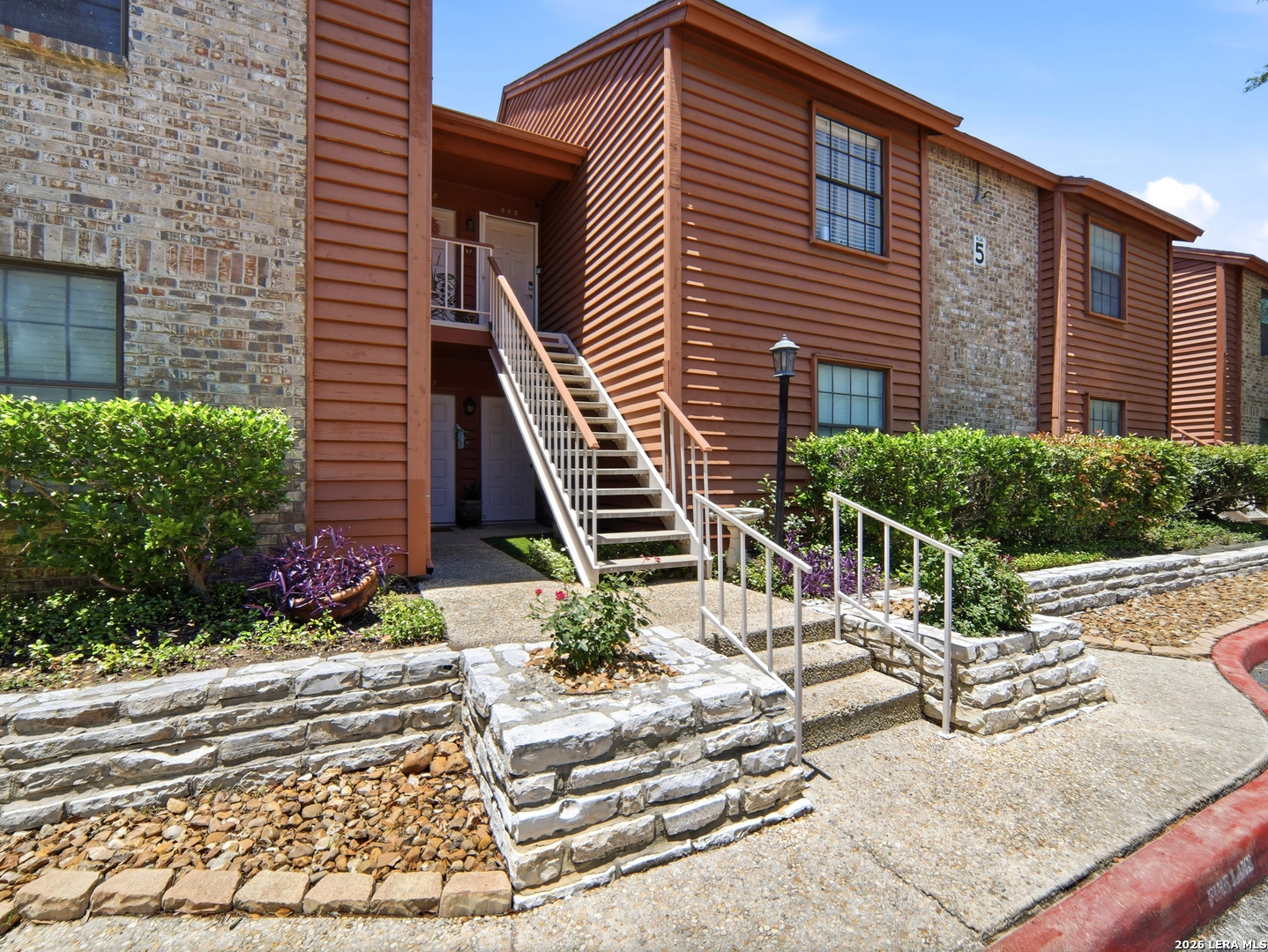 13018 Heimer Rd Listing Cover Image