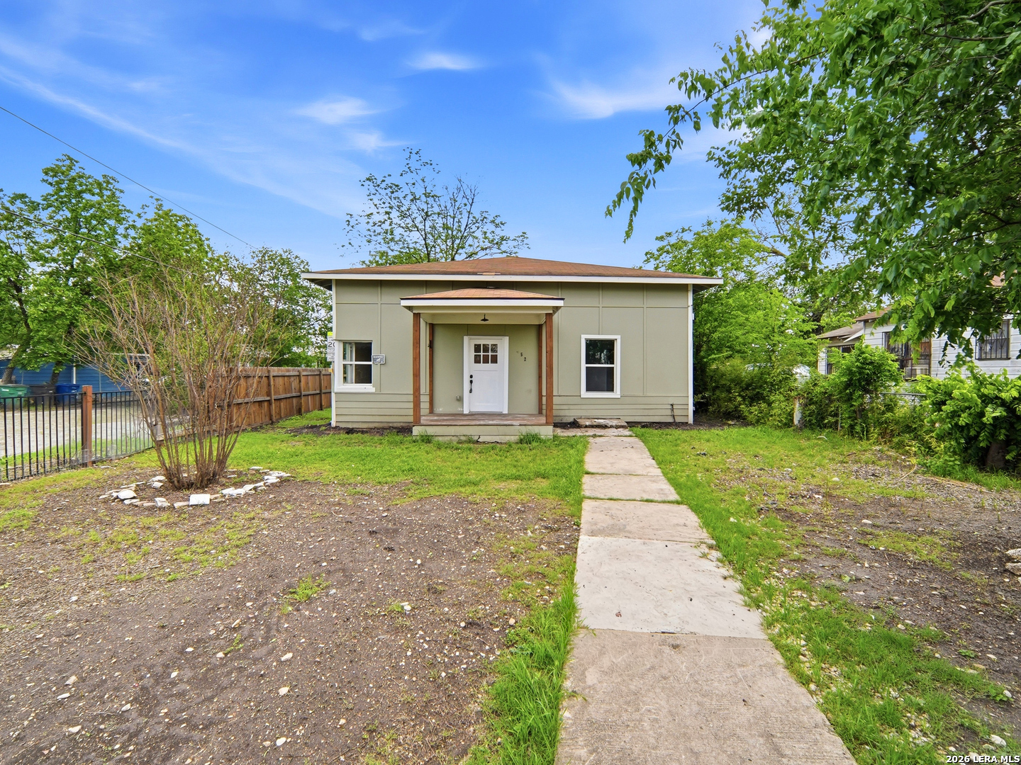 452 Gulf Listing Cover Image