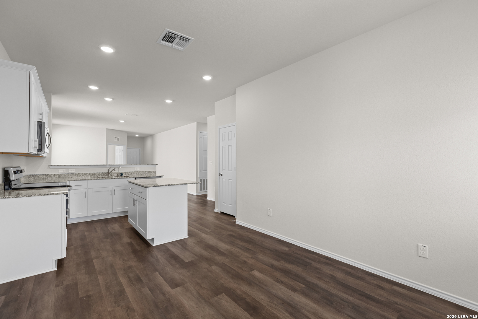 5158 FLIGHT SAIL, San Antonio, TX 78245