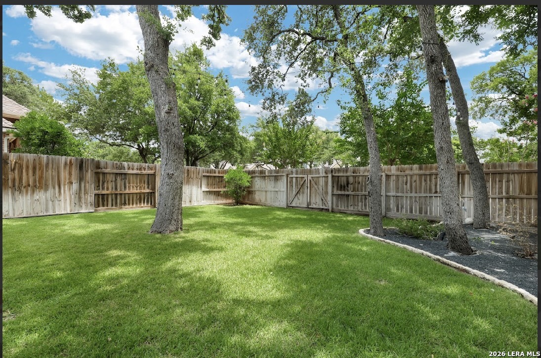 27 Stonewall Bend, San Antonio, TX 78256