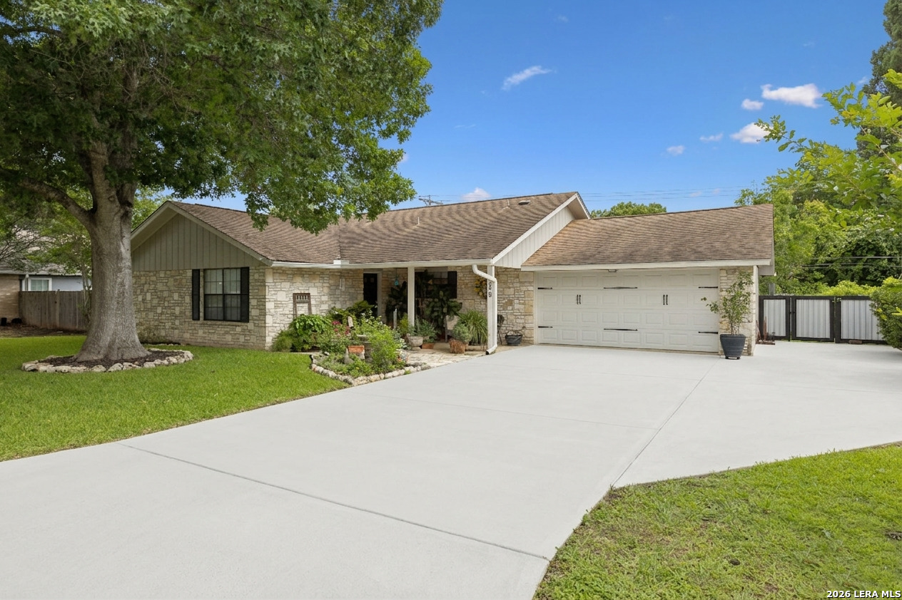 106 Lehmann St Listing Cover Image