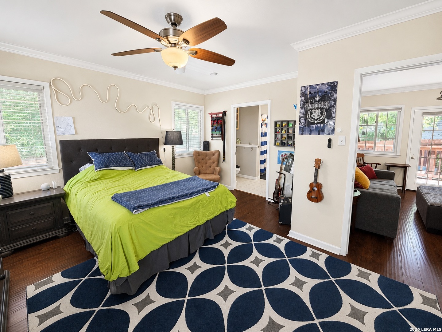 109 Zambrano Rd, Terrell Hills, TX 78209