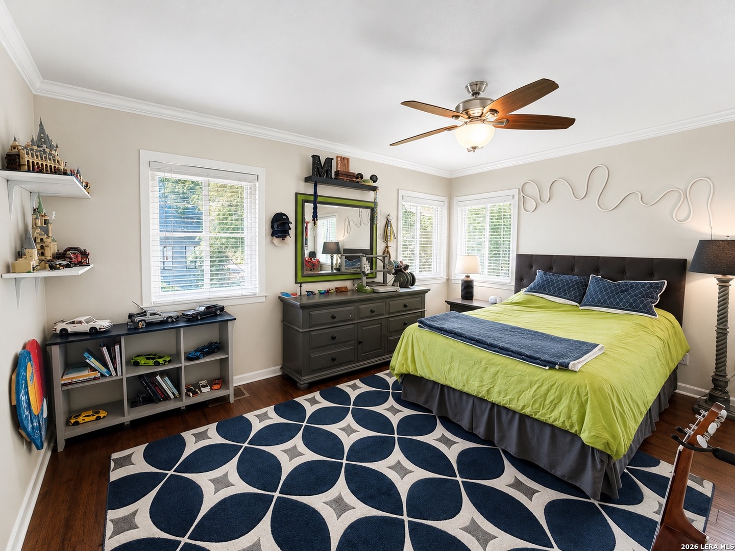 109 Zambrano Rd, Terrell Hills, TX 78209