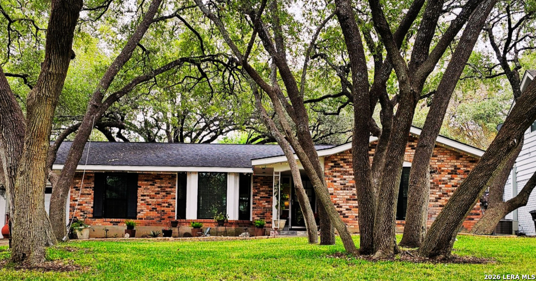 11414 Raindrop Dr Listing Cover Image