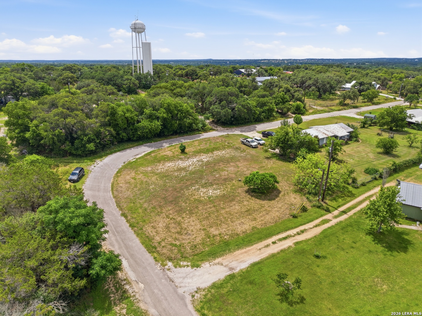 1429 Greenlawn Pkwy Listing Cover Image