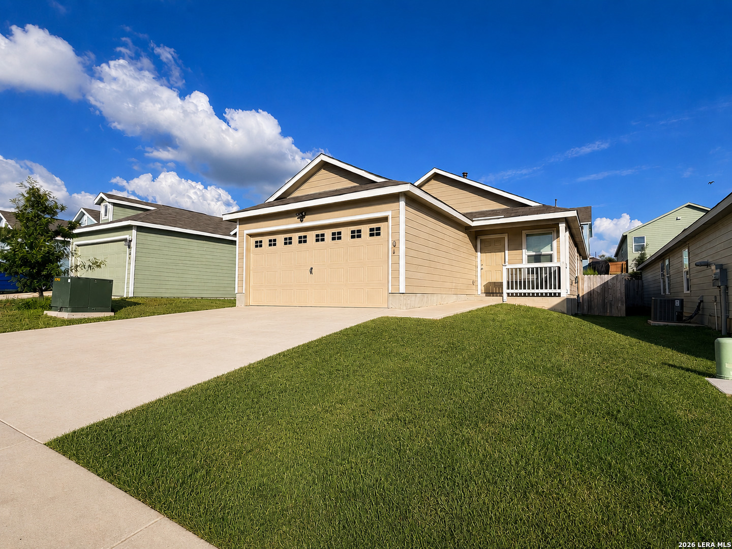 7010 Solar Rdg Listing Cover Image