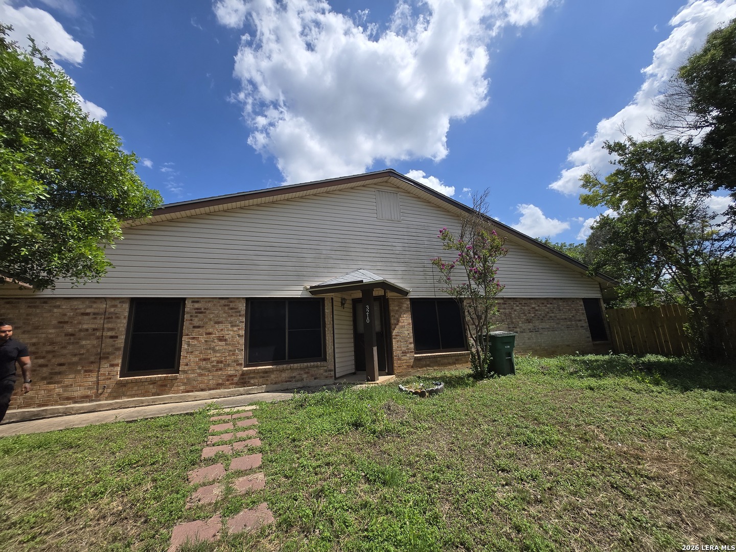 3210 Coral Grove Dr Listing Cover Image