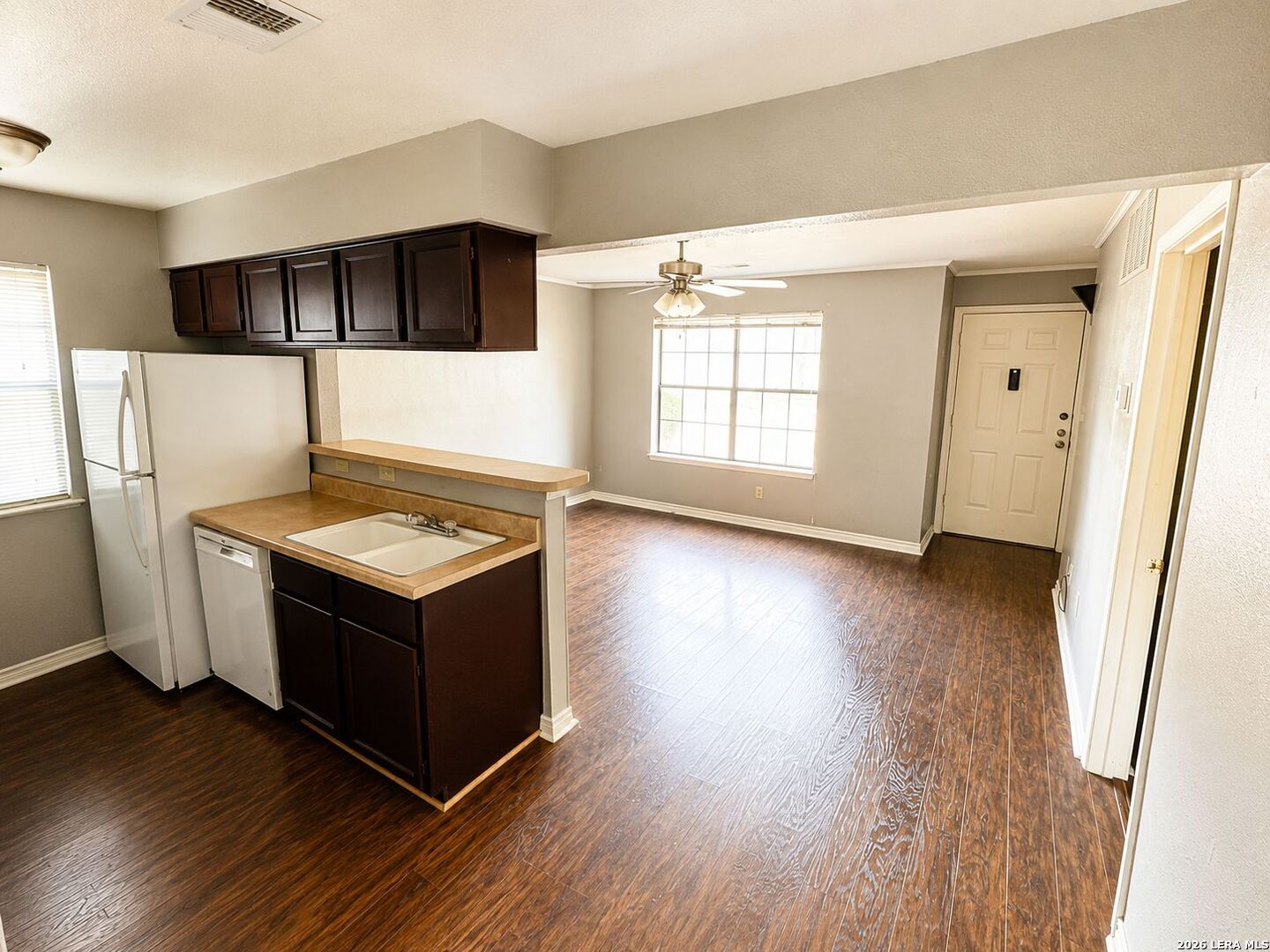 11610 VANCE JACKSON rd #867, photo 6
