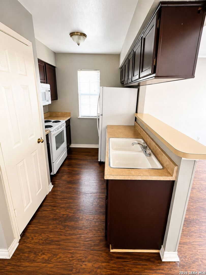 11610 VANCE JACKSON rd #867, photo 7
