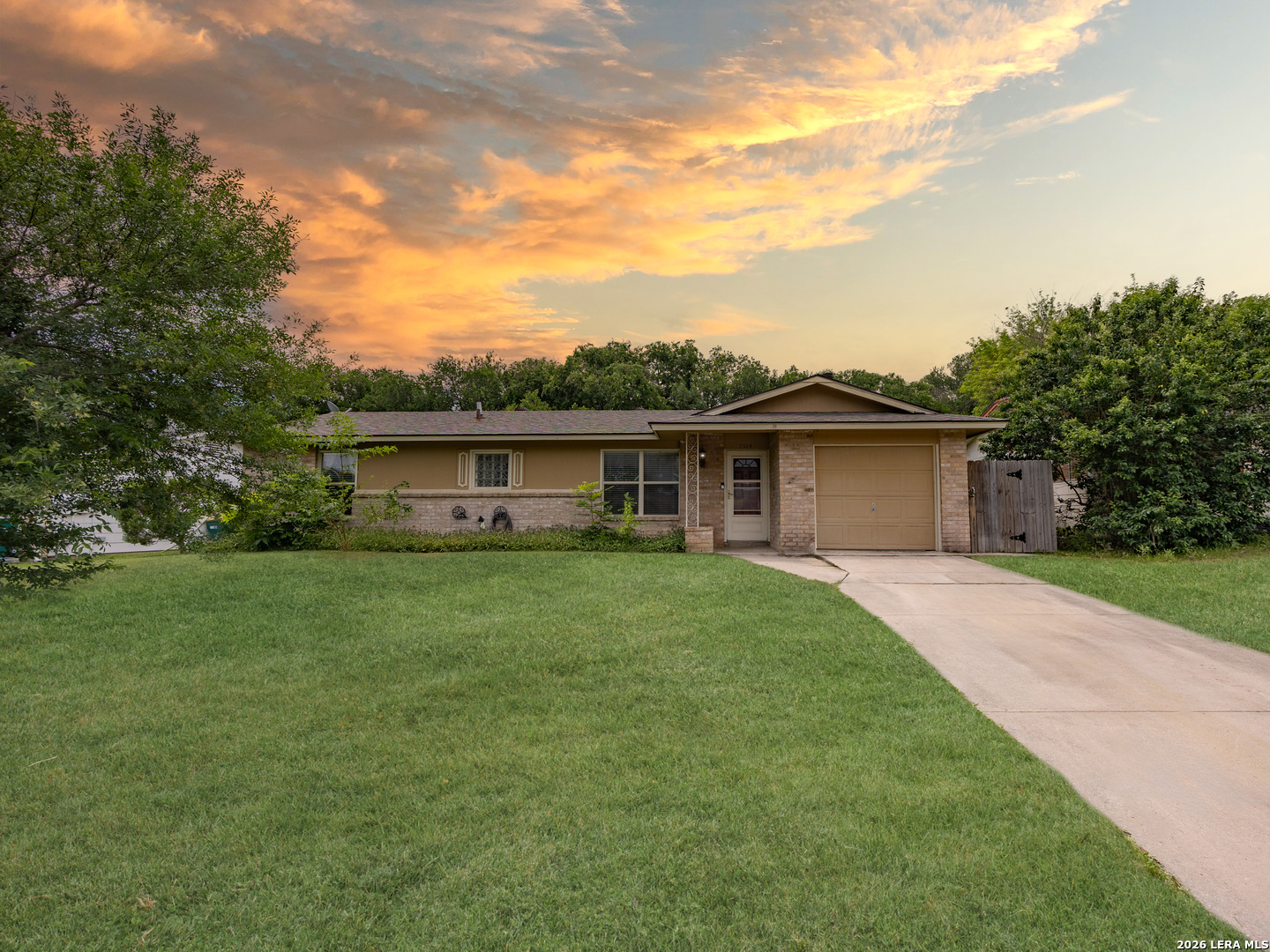 7514 Sage Oak St Listing Cover Image