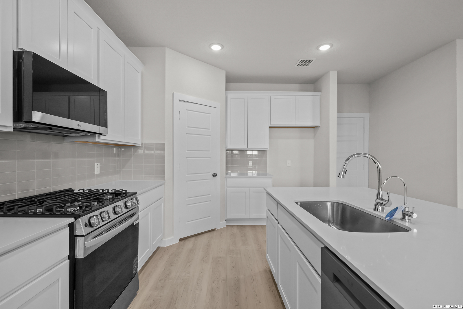 7215 Redhead Ridge, Leon Valley, TX 78240