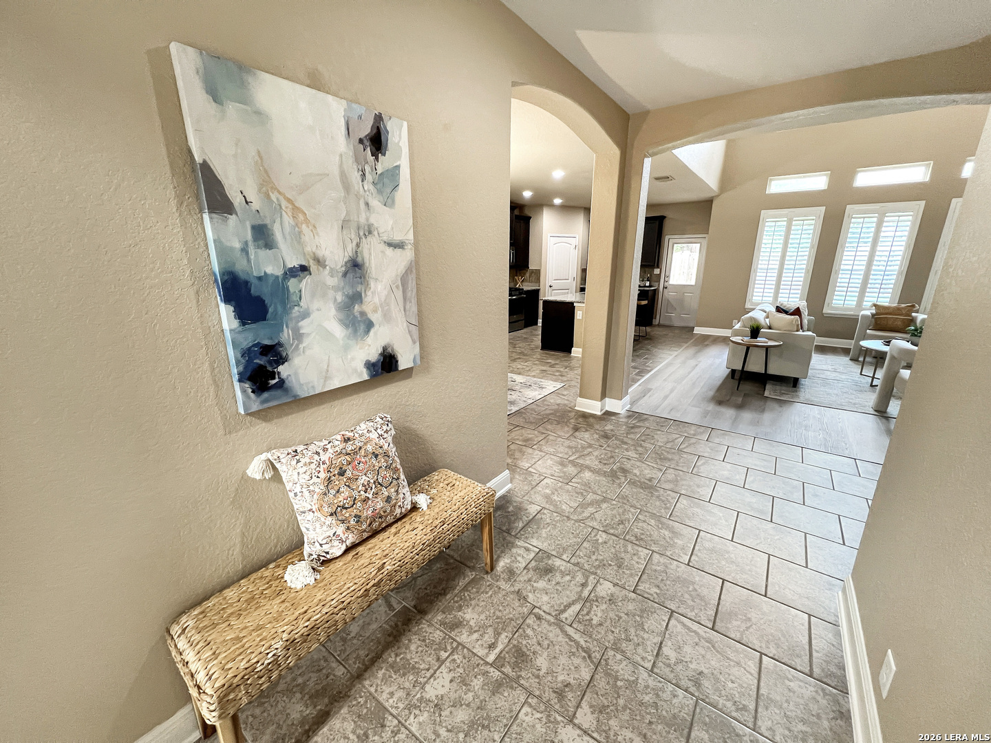 Entry/Foyer