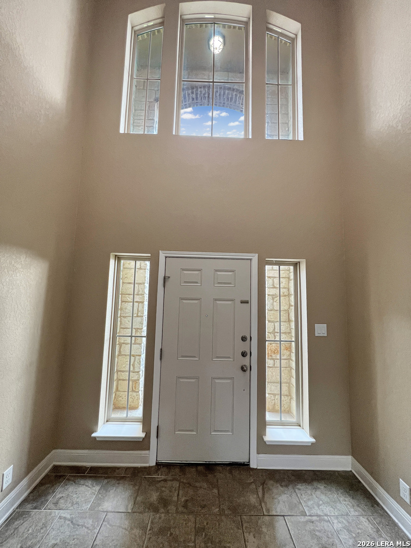 Entry/Foyer