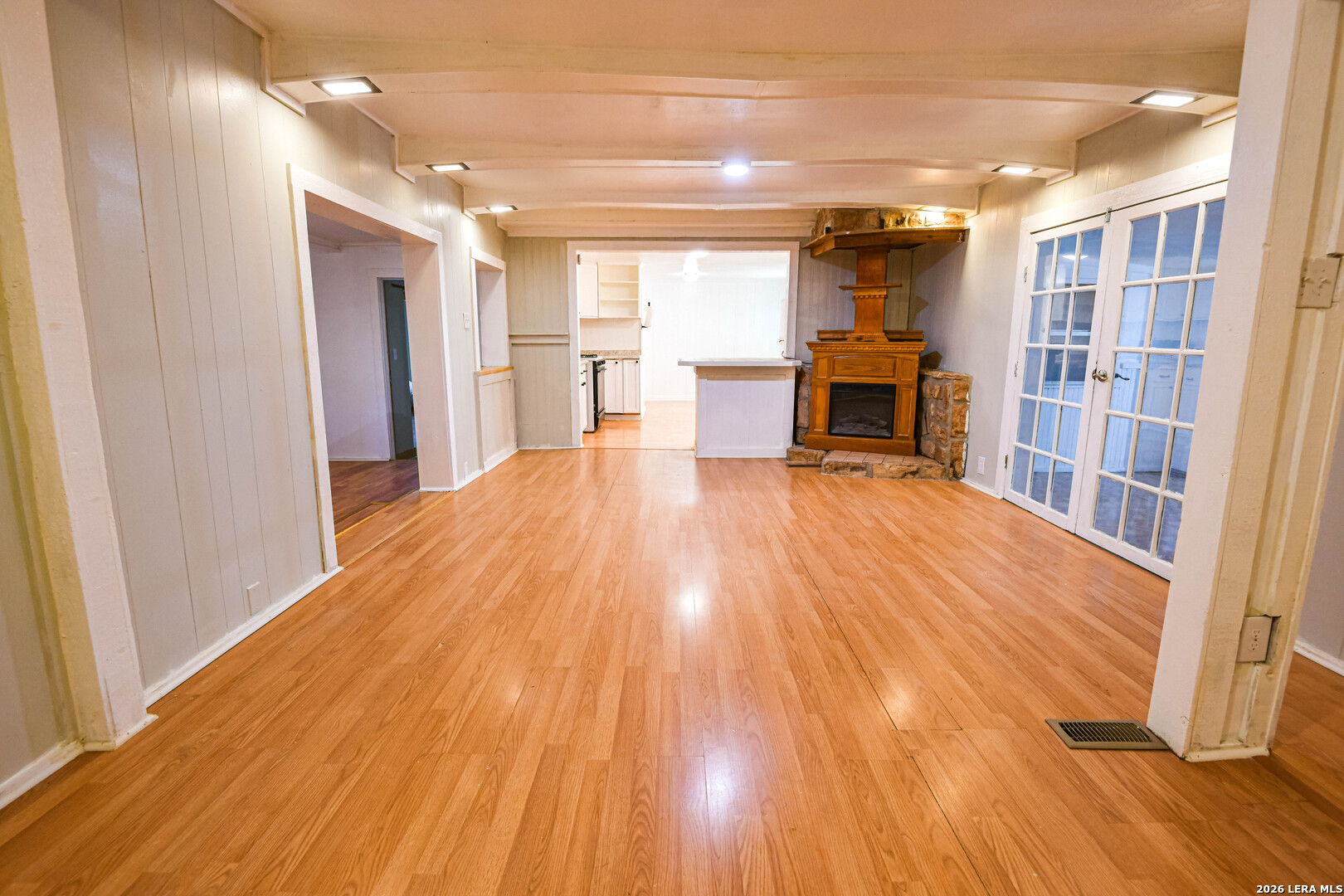 1st Living Area